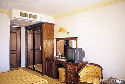 Secret Door Delux Hotel 4
